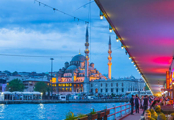 تور استانبول 3 شب و 4 روز 10 مرداد